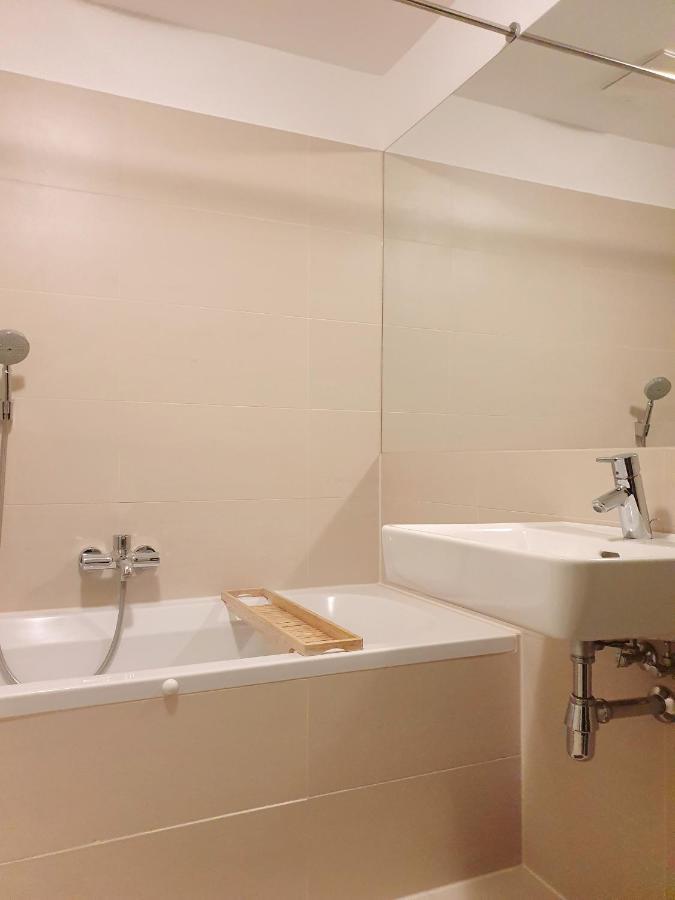 Near Lake Two Bedroom Duplex Apartment Viena Exterior foto